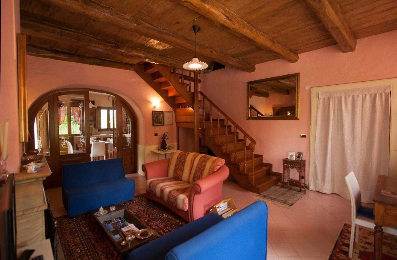 Casa Nel Verde Decollatura ภายนอก รูปภาพ