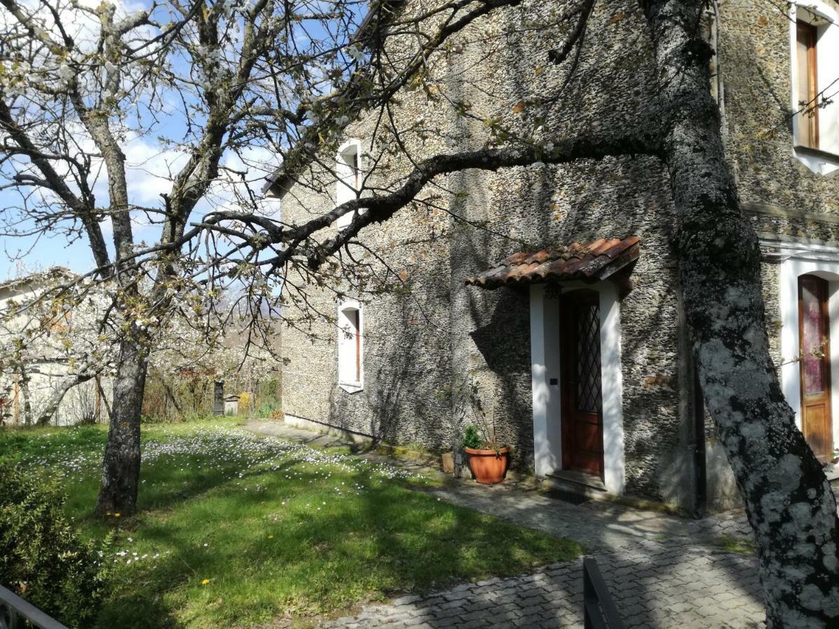Casa Nel Verde Decollatura ภายนอก รูปภาพ
